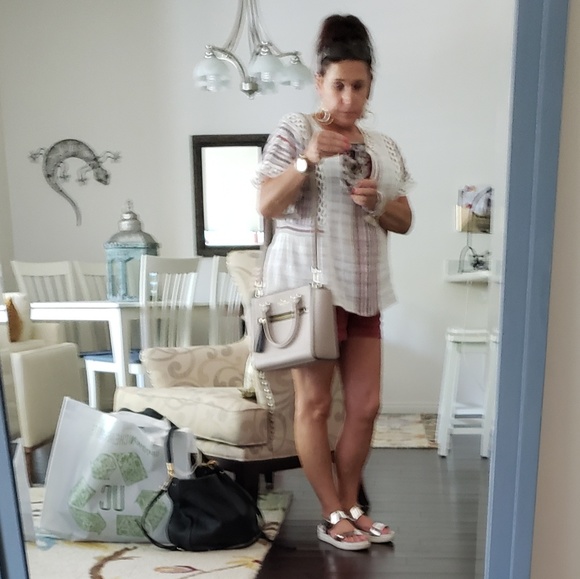 Adorbs Kate Spade Crossbody Bag NWT Almond/Black - Picture 8 of 8